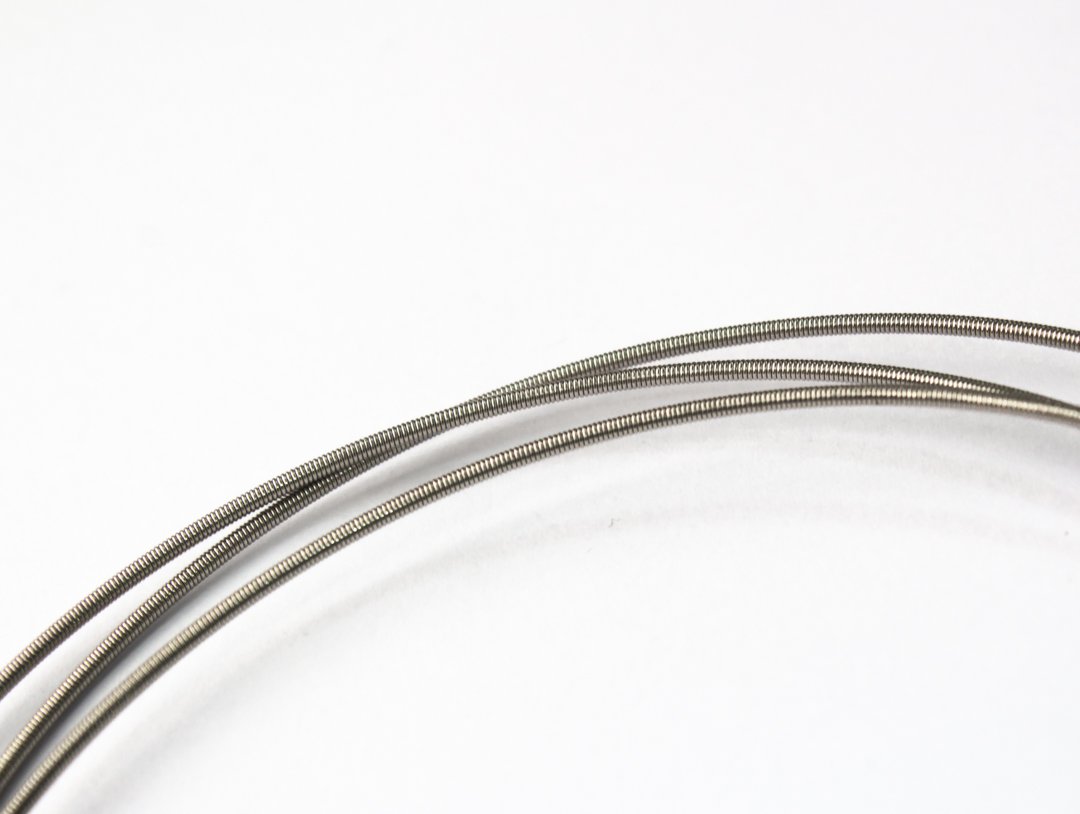 58aa2fe6bfb304316d03c1d80fa15b9a.jpg Cordas Thomastik Jazz Bebop BB112T Guitarra Round / Tin Plated - Imagem 4